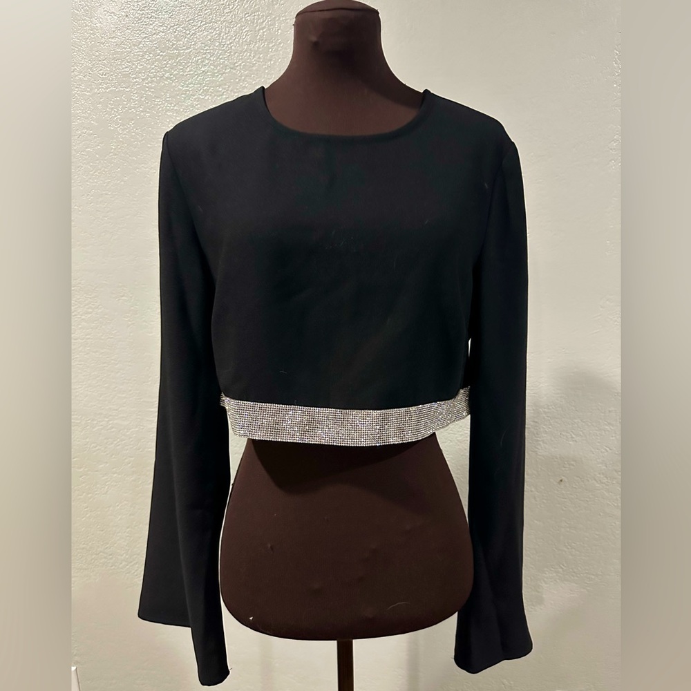 Forever 21 Black Cropped Long Sleeve Blouse Top Crystal Rhinestone Hem M